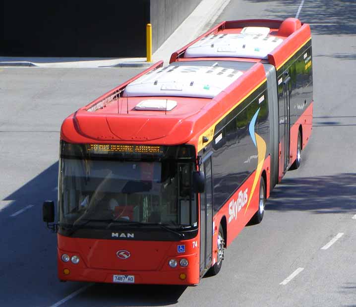 Skybus MAN 28.310 King Long 6180AU 74